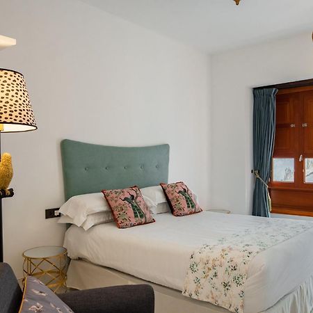 El Charco Suites Арресифе Экстерьер фото