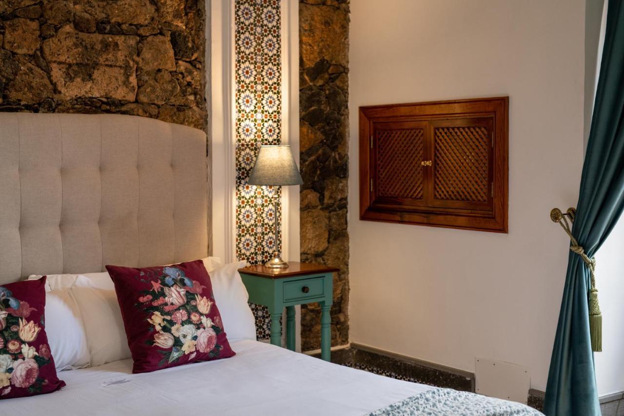 El Charco Suites Арресифе Экстерьер фото