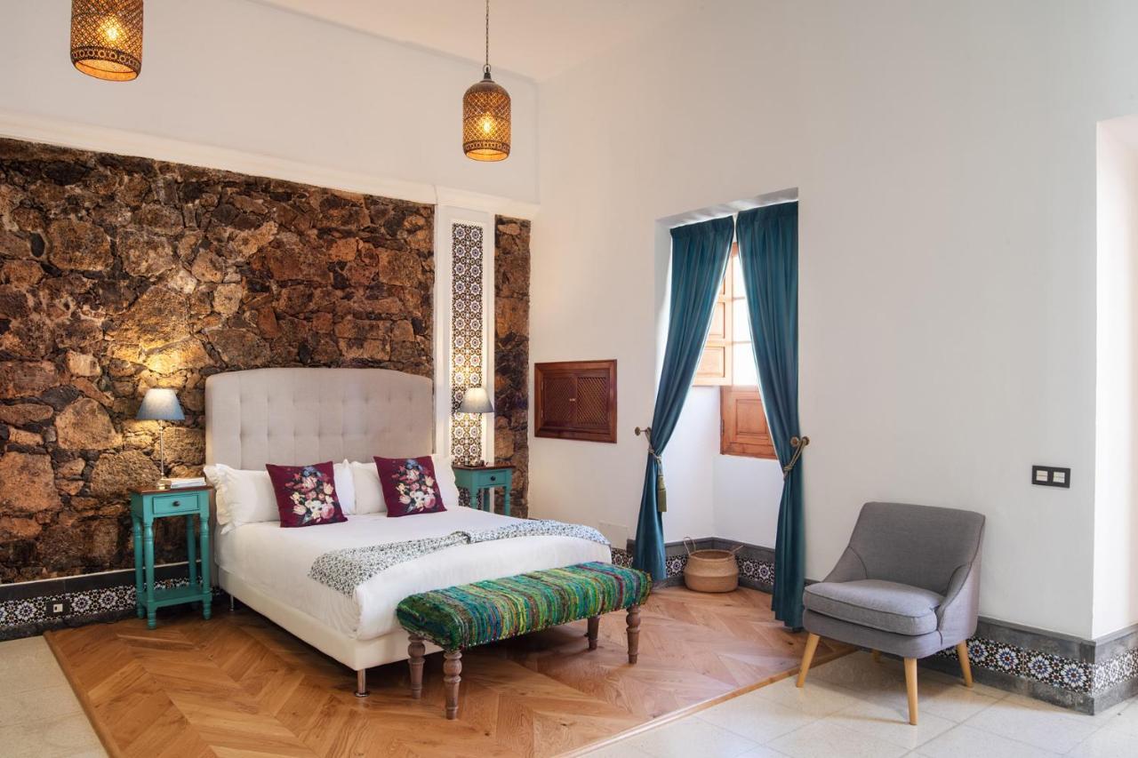 El Charco Suites Арресифе Экстерьер фото