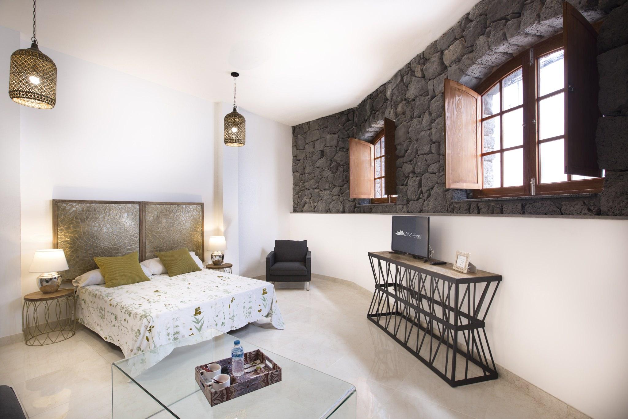 El Charco Suites Арресифе Экстерьер фото