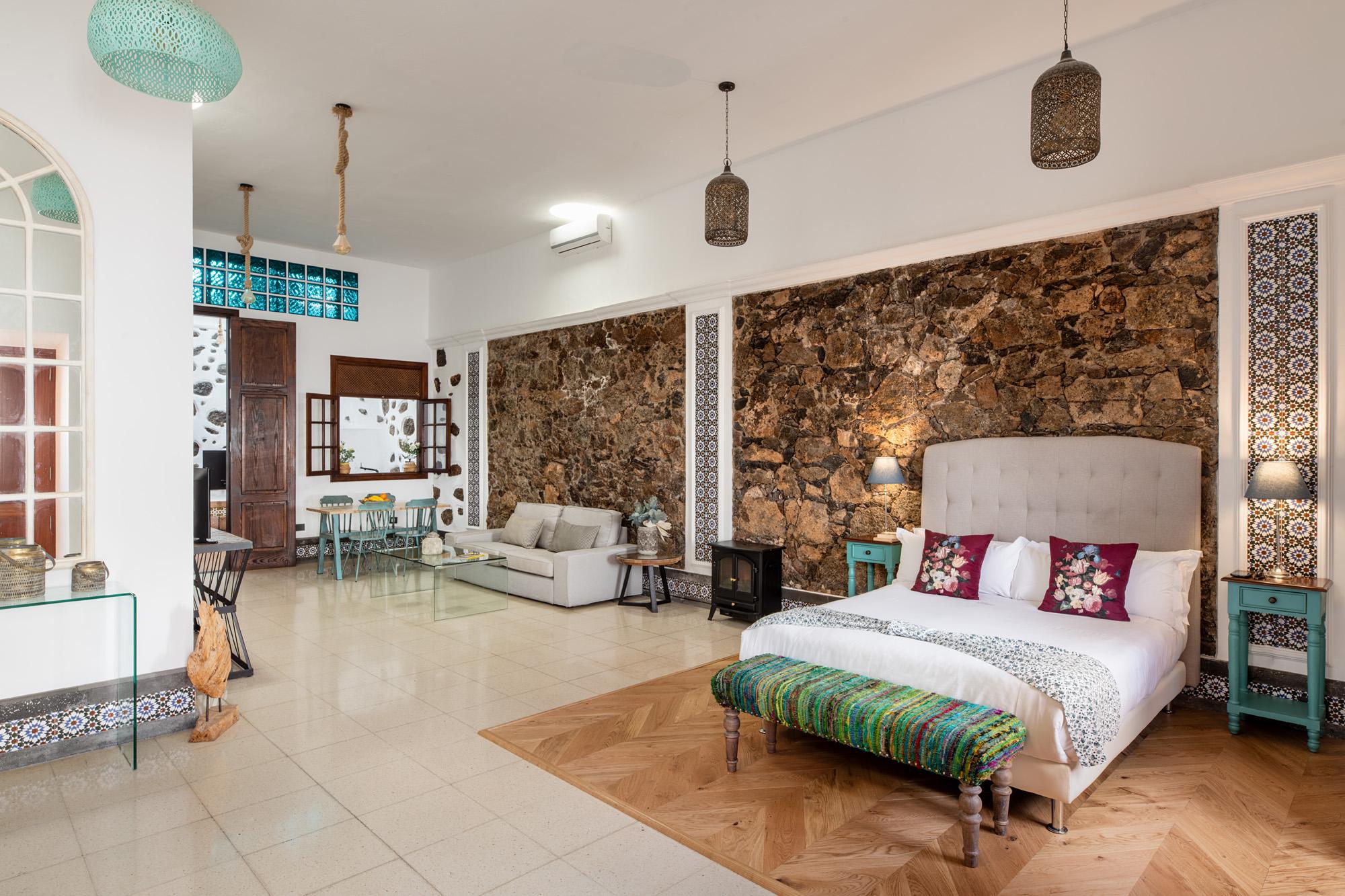 El Charco Suites Арресифе Экстерьер фото