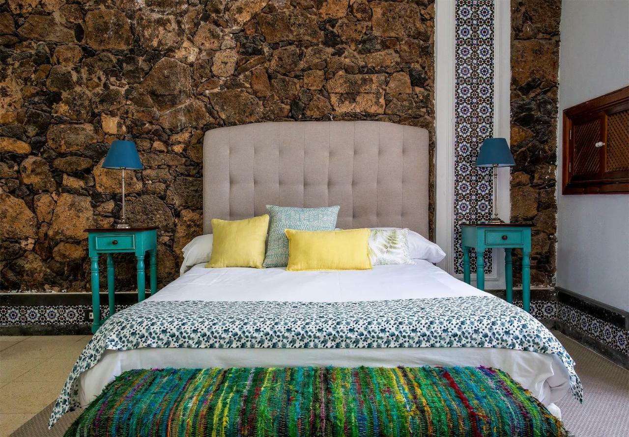 El Charco Suites Арресифе Экстерьер фото
